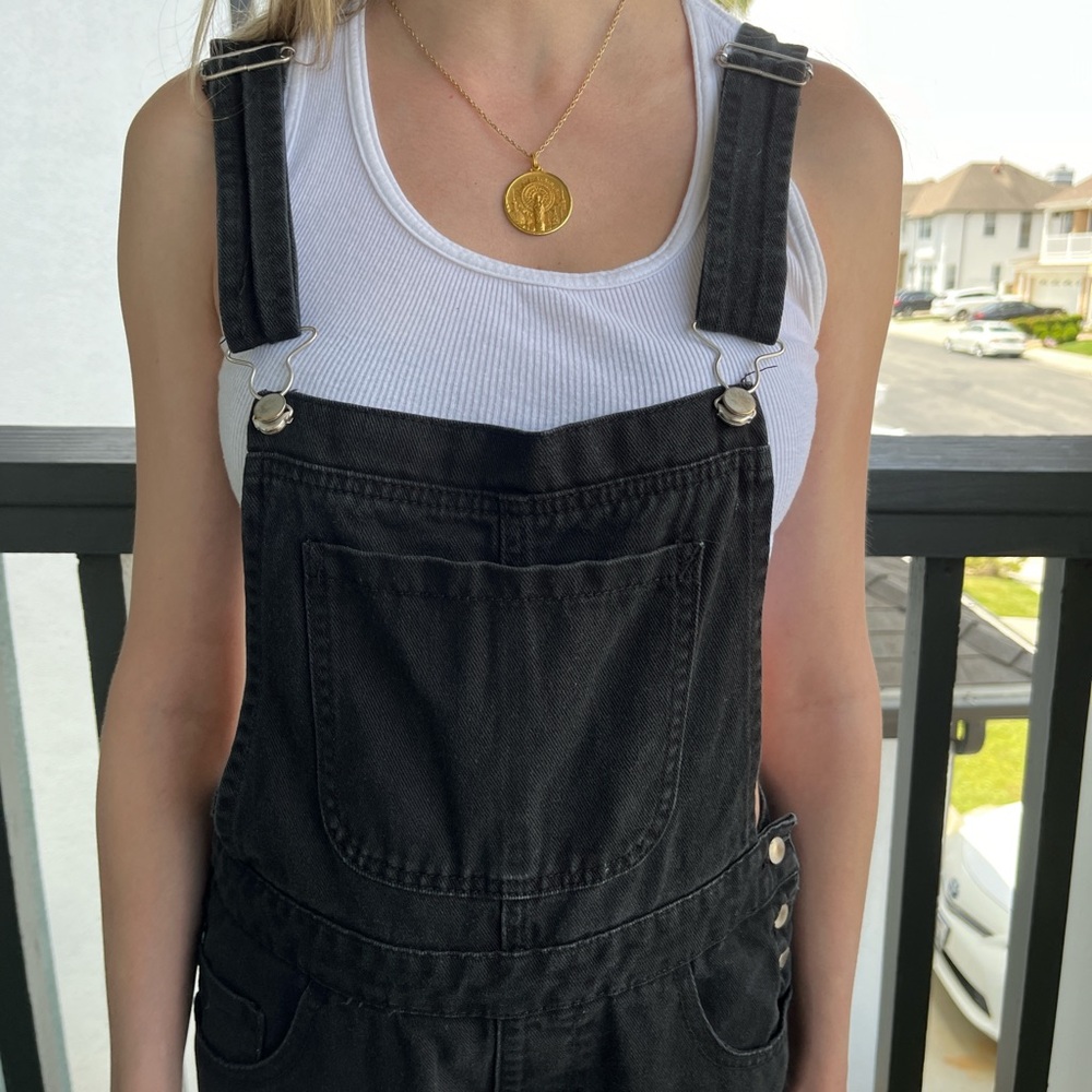 Forever 21 womens size small black overalls - Picture 2 of 8